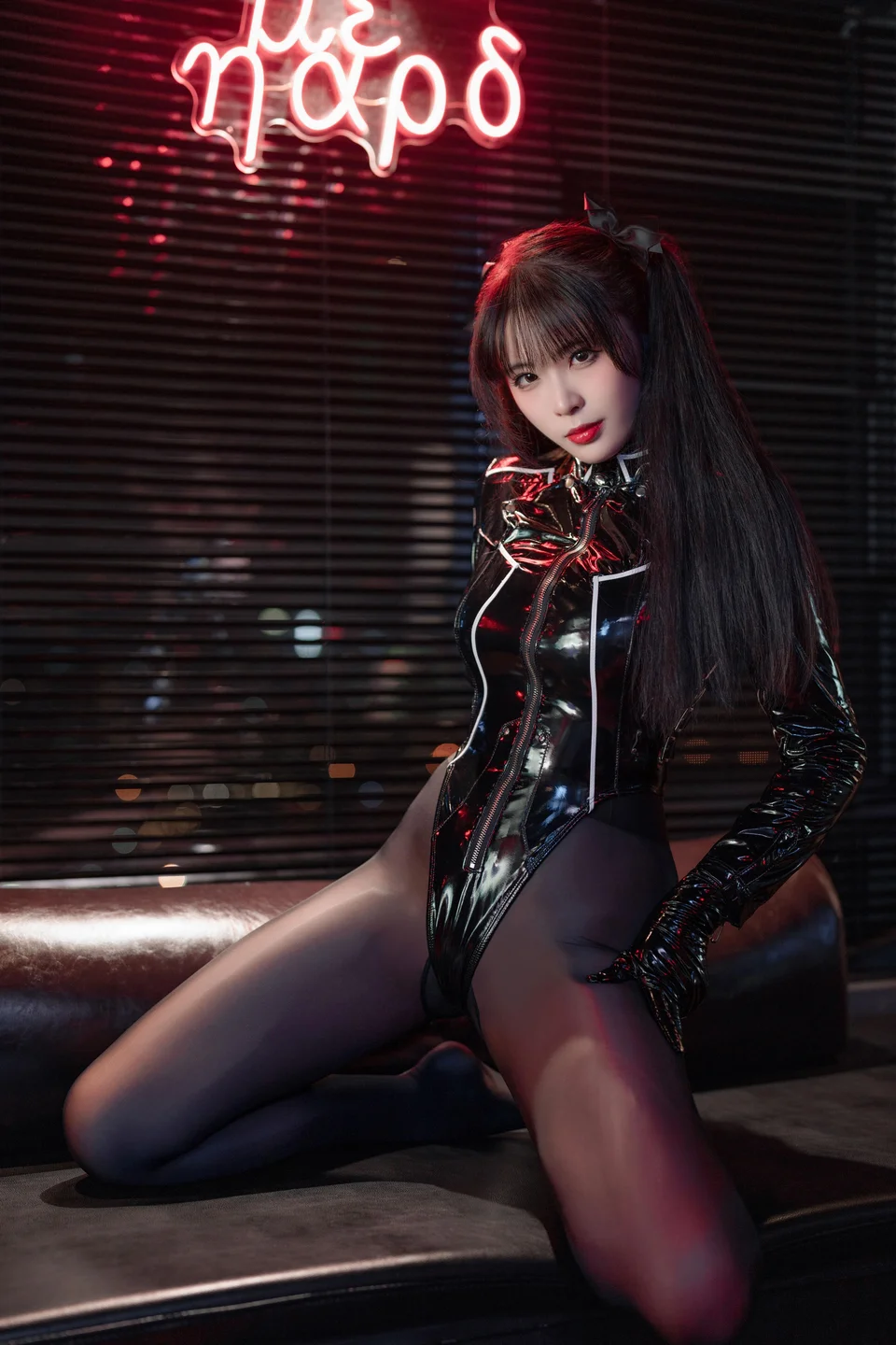 轩萧学姐 - No.080 黑丝通讯官 [60P-287MB] tg@simisebaisi 【丝足阁】026.webp